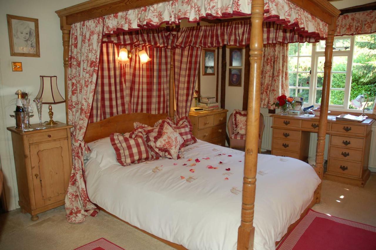 Clayton Wickham Farmhouse Hurstpierpoint Buitenkant foto