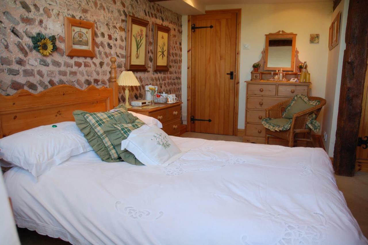 Clayton Wickham Farmhouse Hurstpierpoint Buitenkant foto