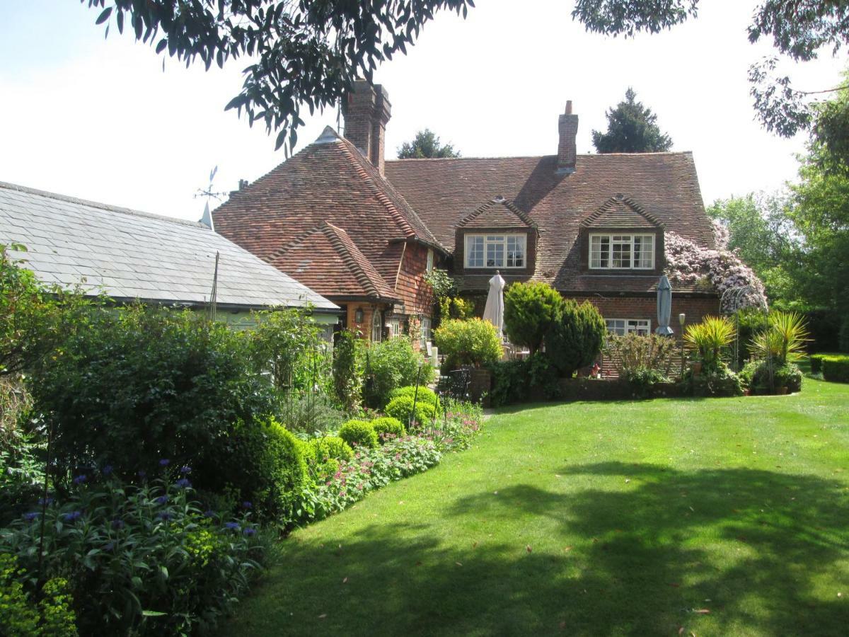 Clayton Wickham Farmhouse Hurstpierpoint Buitenkant foto